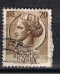 Stamps Italy -  Personaje