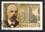 Stamps Russia -  Retrato de Lenin y el museo de Lenin en París