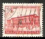 Stamps Hungary -  Edificio del plan quinquenal de Budapest
