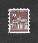 Stamps Germany -  952 - Puerta de Brandenburgo