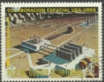 Stamps Equatorial Guinea -  La cooperación espacial EE.UU. / URSS, estación Lunar