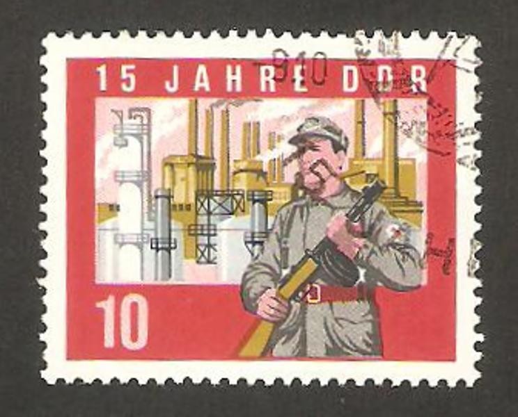 15 anivº de la republica, guardian de la fabrica
