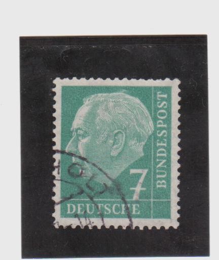 Theodoer Heuss