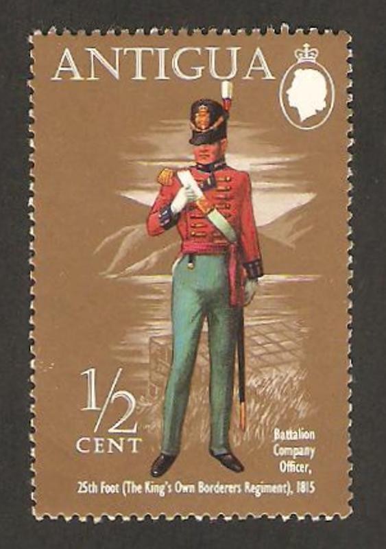 uniforme militar de oficial de campaña