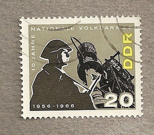 10 años creacion ejercito del pueblo