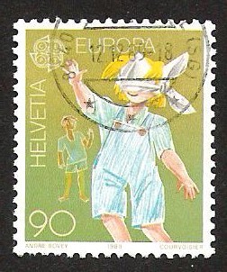 NIÑOS JUEGAN