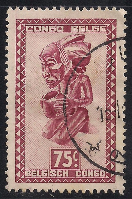Tallas y máscaras de la tribu de BALUBA.
