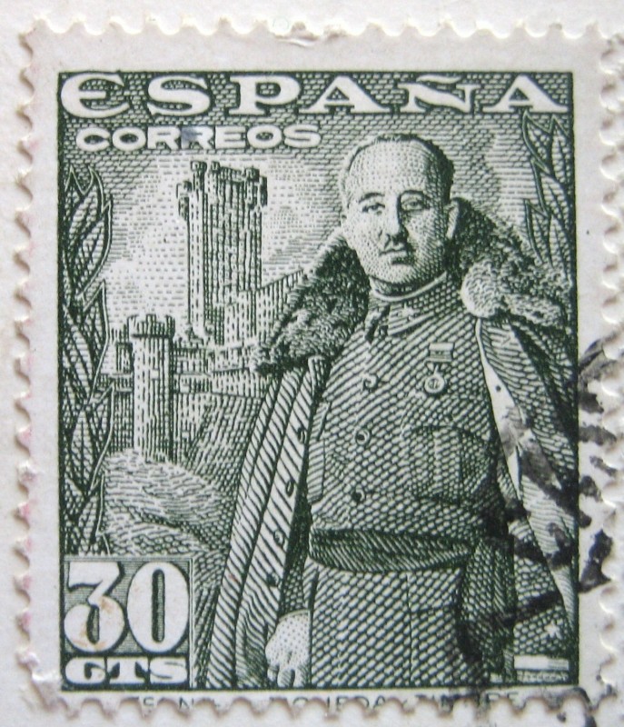 General franco y castillo de la mota