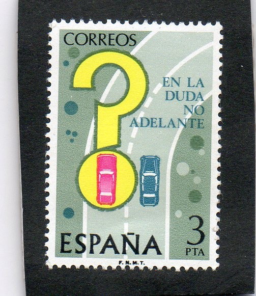 2313- SEGURIDAD VIAL. ADELANTAMIENTO EN CURVA.