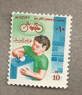 Niño y bicicleta