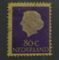 Queen juliana type profile