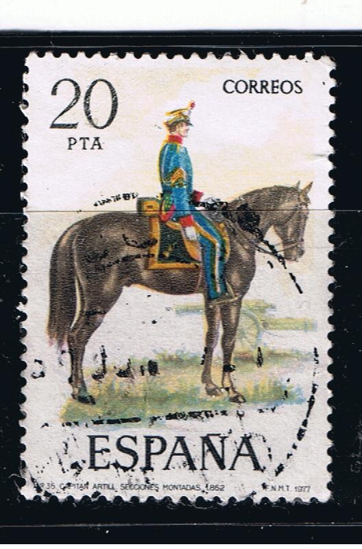 Edifil  2385  Uniformes militares.  