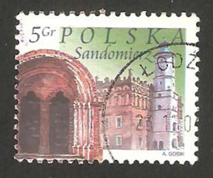 3842 - Edificio de la ciudad de Sandomierz