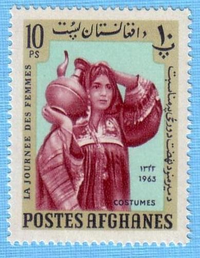 La journee des femmes - Costumes