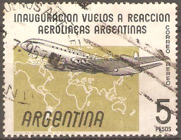 AVIÒN  COMETA  SOBRE  EL  MAPA  MUNDI