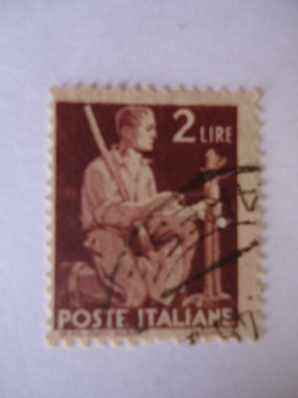 Poste Italiane-Serie Básica