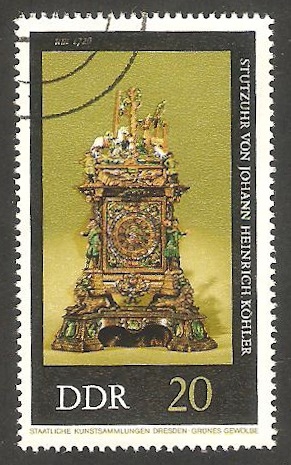 1738 - Reloj antiguo