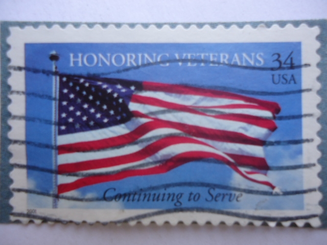En honor a los Veteranos que continúan para vivir
