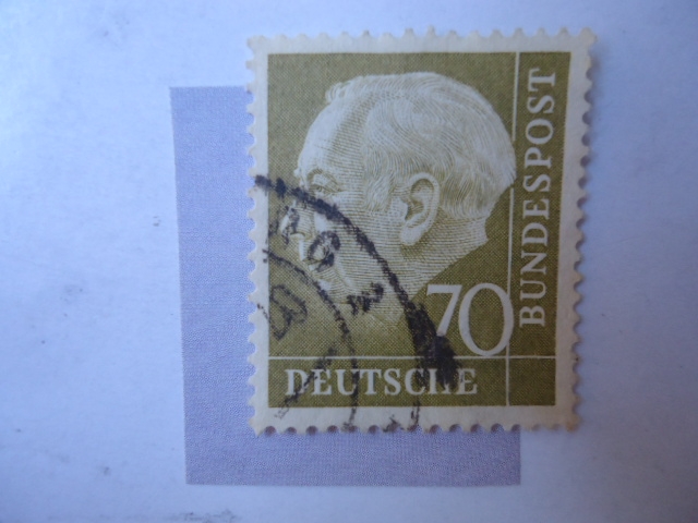 Theodor Henss 1884-1963.Primer Presidente de la República Federal de Alemana