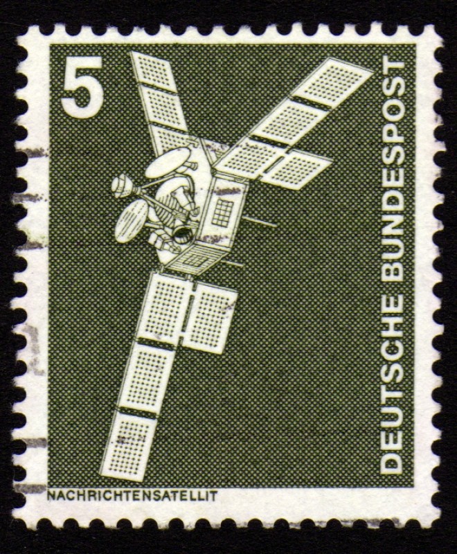 COL-NACHRICHTENSATELLIT-SATELITE ARTIFICIAL