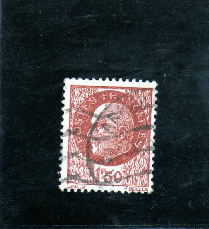 EFIGIE DEL MARISCAL PETAIN
