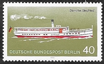 448 - Barco fluvial