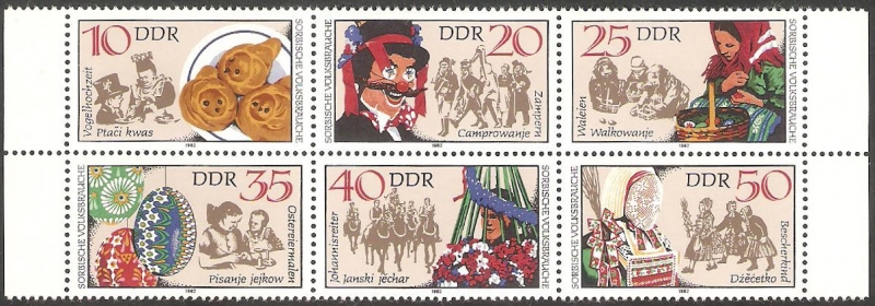 2365 a 2370 - Folklore 