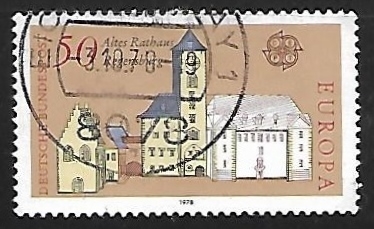 Europa - Torre vieja de ayuntamiento de Regensburg