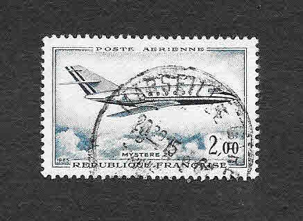 C41 - Avión