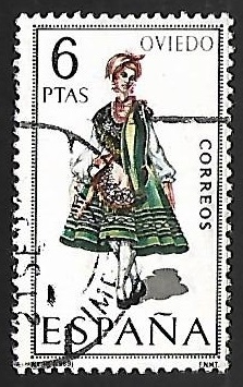 Trajes típicos españoles - Oviedo