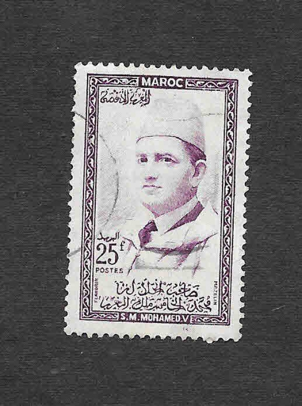 4 - S.M. MOHAMED V