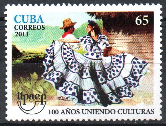 100  AÑOS  UNIENDO  CULTURAS