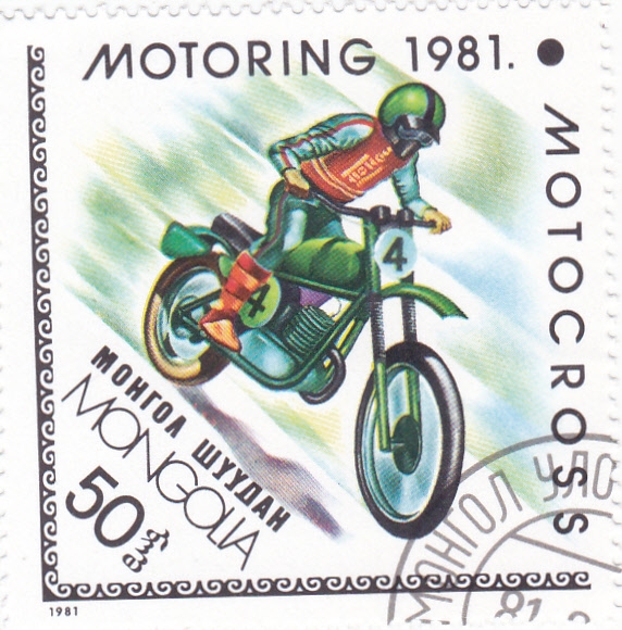 MOTORING-91-MOTOCROSS