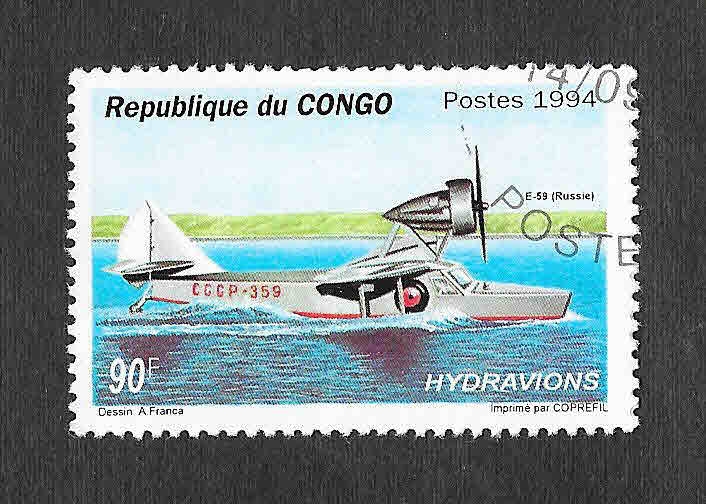 1069 - Hidroavión