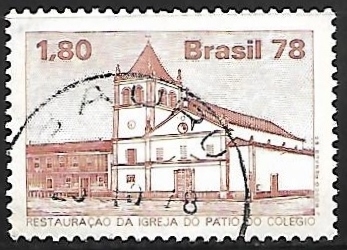 Restauración de la Iglesia del Patio del Colegio