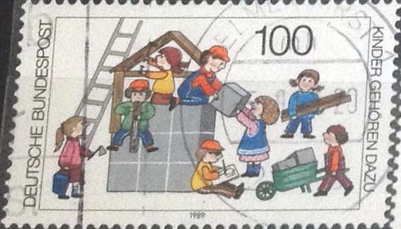 Scott#1587 , intercambio 0,45 usd. , 100 cents. , 1989