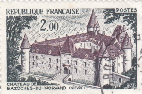 CASTILLO DE BAZOCHES-DU-MORVAND