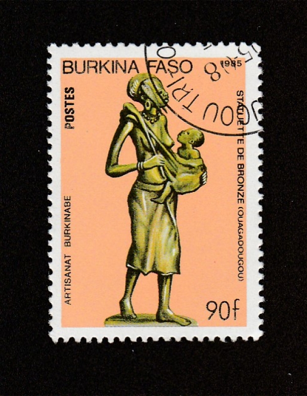 Estatuilla de bronce