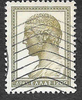 562 - Auriga de Delfos
