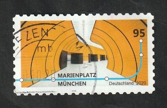 Estación del Metro de MarienPlatz en Munich