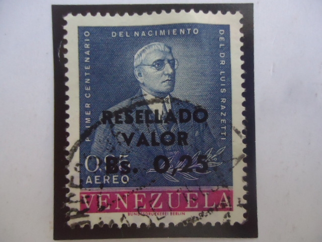 Retrato Dr. Luis Rezetti (1862-1932)-Centenario del nacimiento del Dr. Luis-Sobretasa:0,25 sobre 0,9