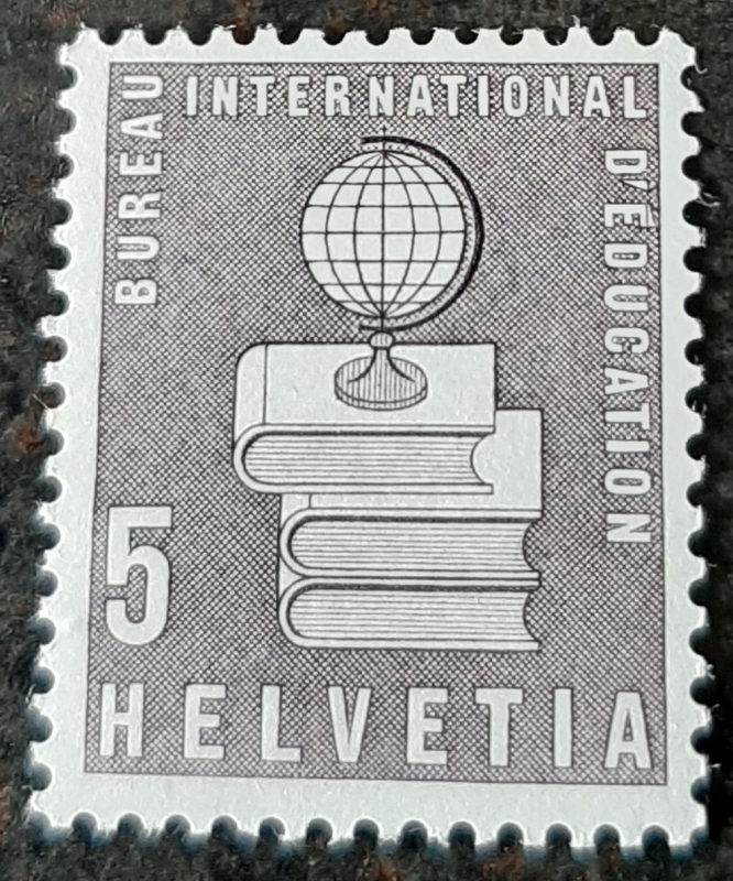 Globe and Books. International Bureau of Education