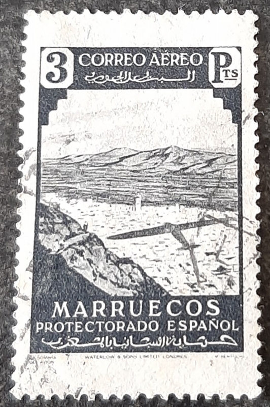 Marruecos español. Paisajes. La sombra del avión