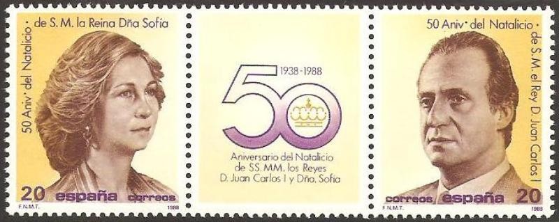 2927-2928  -  50º Anivº del natalicio de los Reyes de España