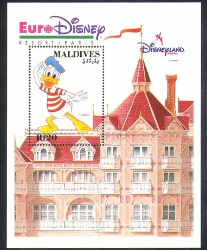 Paseo por el mundo de Mickey y sus amigos