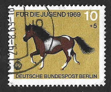 9NB61 - Poni (BERLÍN)