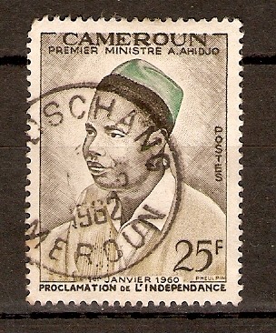 PRIMER  MINISTRO  AHMADOU  AHIDJO