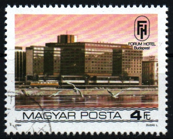 serie- Hoteles de Budapest sobre el Danubio