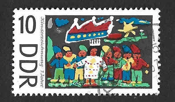 924 - Día Internacional del Niño (DDR)