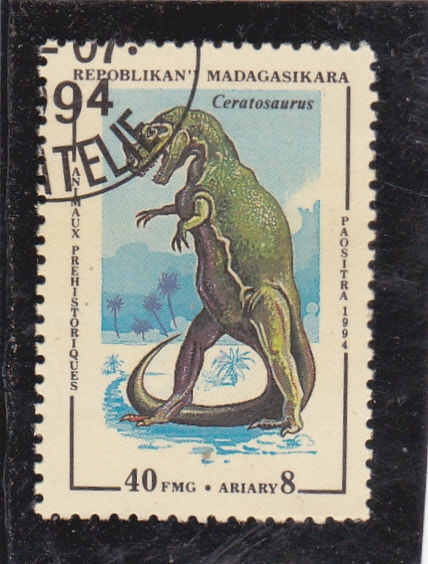 ANIMALES PREHISTÓRICOS- Ceratosaurus